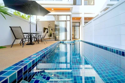Villa con tre camere da letto — Goldena Twin Private Pool Villas
